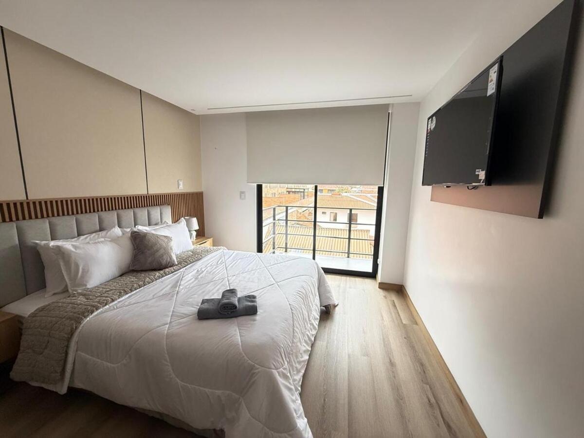 Impresionante Suite Doble A Estrenar En Cuenca Luaran gambar